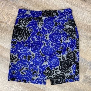 Banana republic Blue Black Floral Skirt w/Pockets